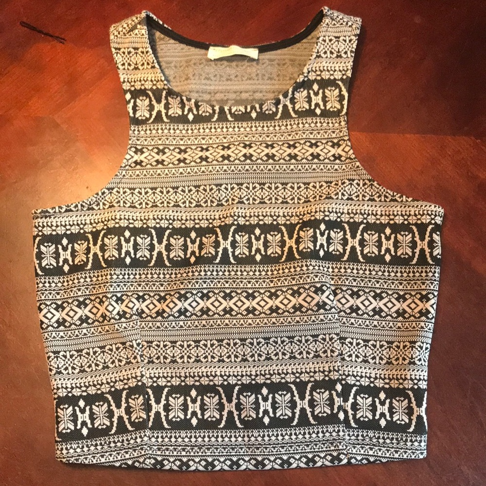 Crop top